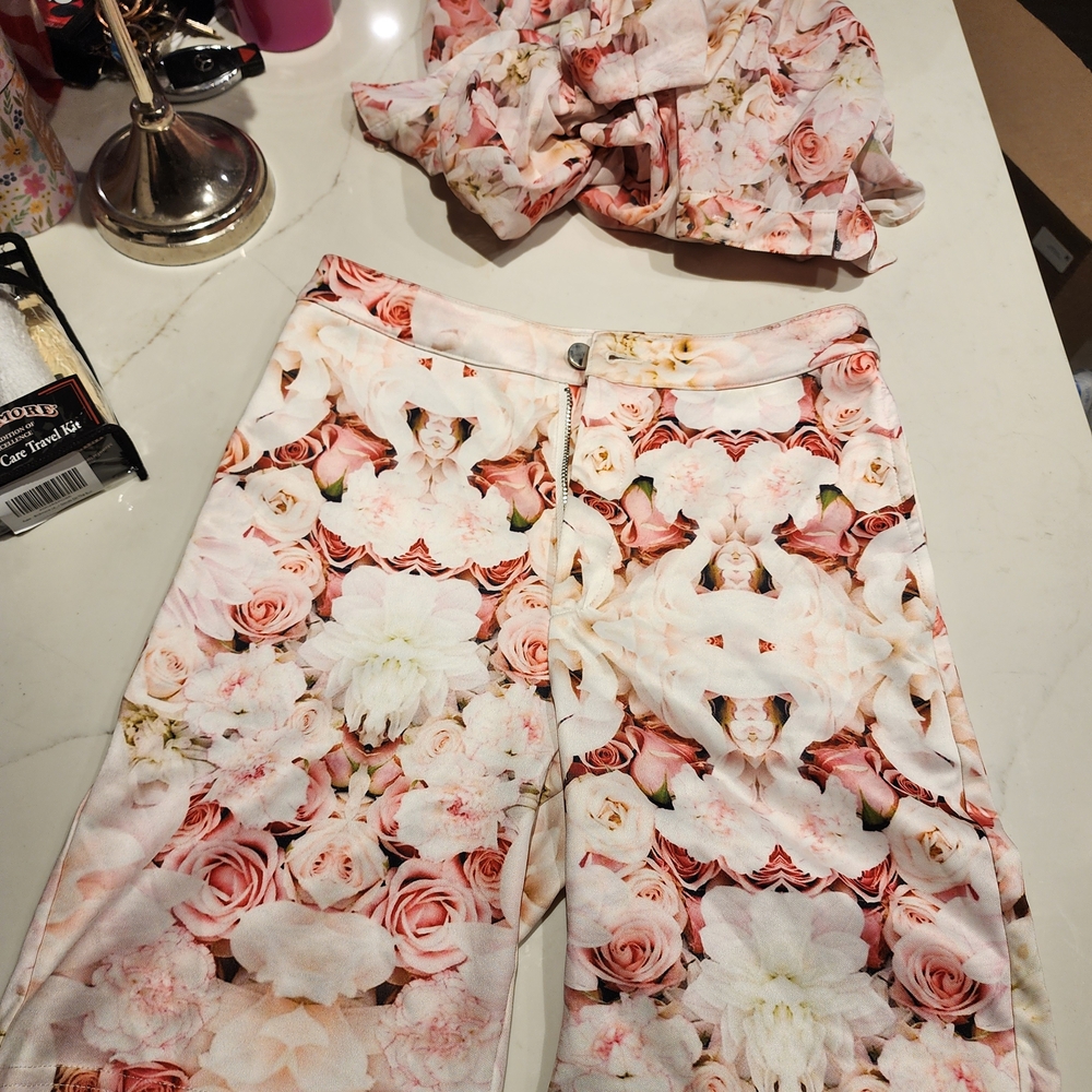 Shane Justin Floral Button-Up Shirt and Pants Set - Picture 7 of 7